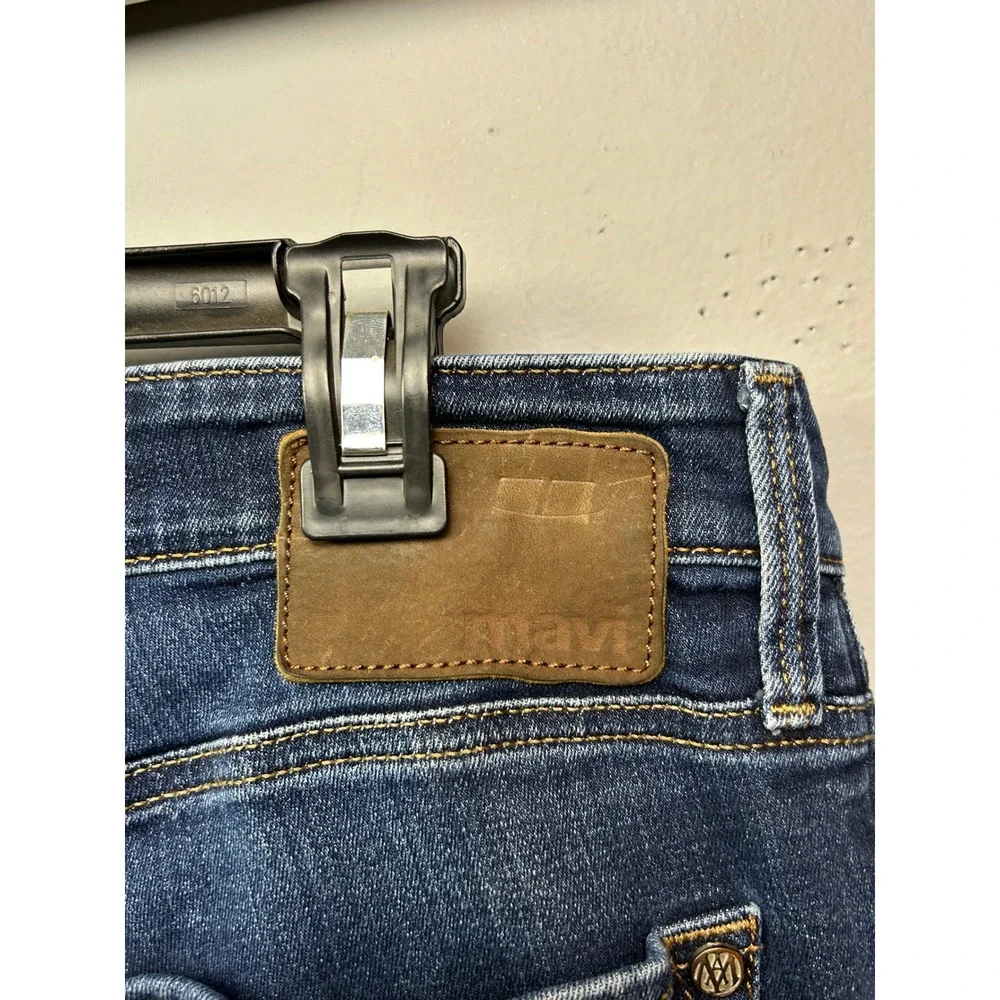 Mavi classic versatile